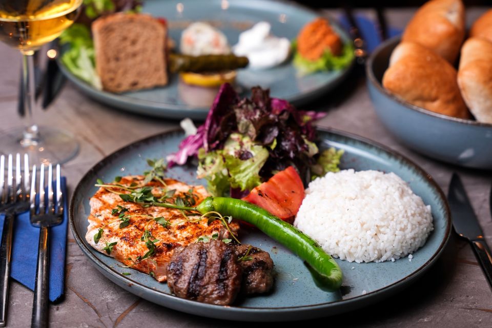 BOSPHORUS DINNER CRUISE & TURKISH NIGHT SHOW (STANDARD TABLE NON ALCOHOL)