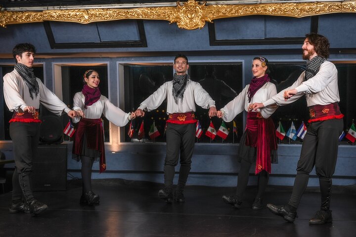 BOSPHORUS DINNER CRUISE & TURKISH NIGHT SHOW (PRIVATE FRONT OF VIP TABLE - NON ALCOHOL)