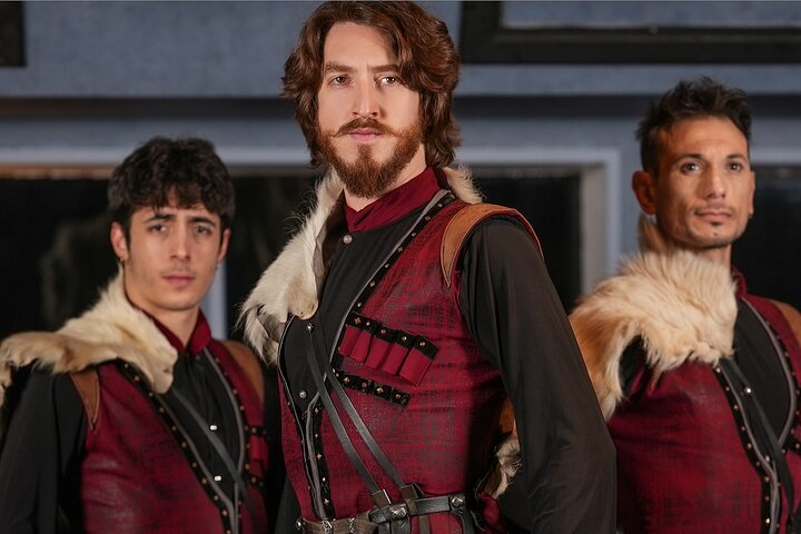 BOSPHORUS DINNER CRUISE & TURKISH NIGHT SHOW (PRIVATE FRONT OF VIP TABLE - NON ALCOHOL)