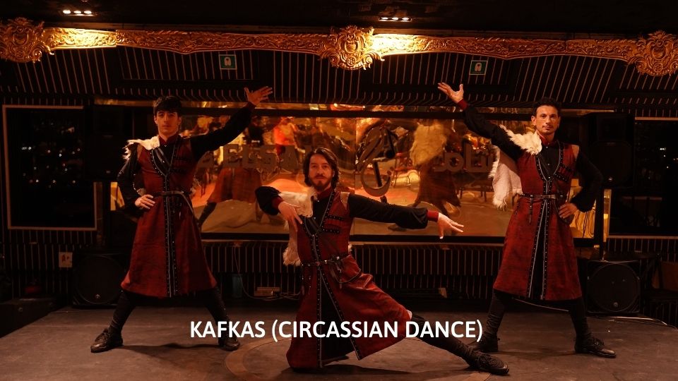 Bosphorus Dinner Cruise & Live Show Performance ( Non Alcohol- Private Standart Table)