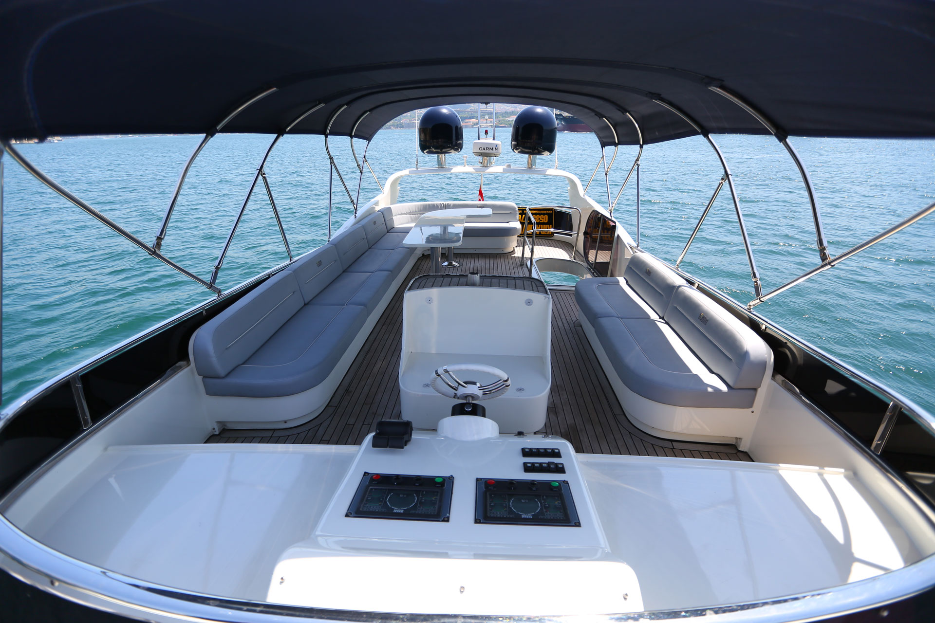 Marriage Proposal on the Yacht